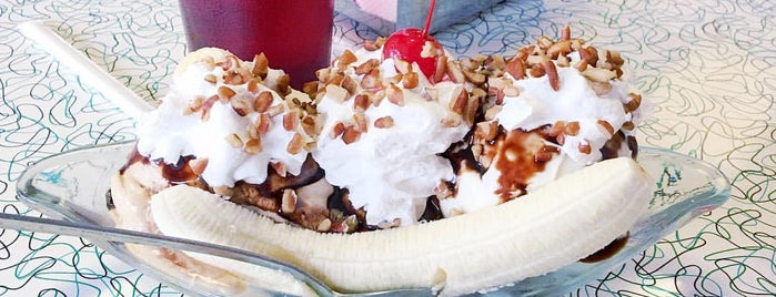 Holly Hop's Ice Cream Shoppe is one of The 15 Best Places for Desserts in Lubbock.