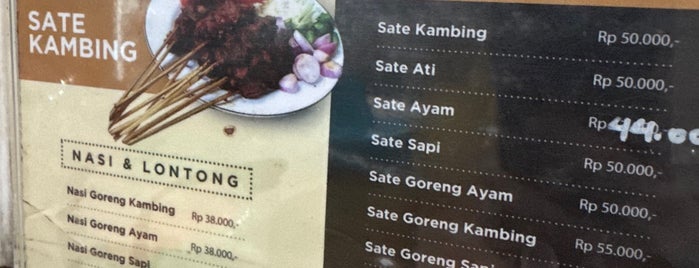 Sate & Tongseng Kambing Pak Budi is one of Restoran.