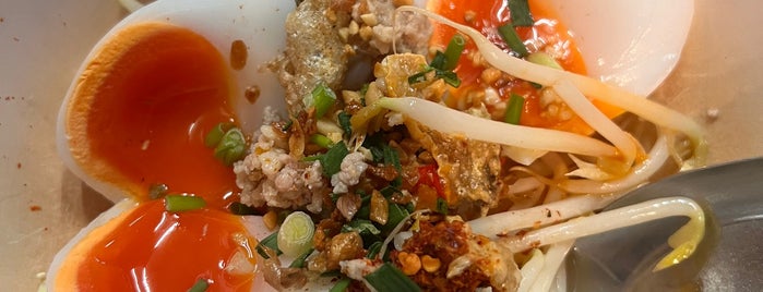 Eiam Noi is one of Pork noodle ก๋วยเตี๋ยวหมูหมู 🐷.