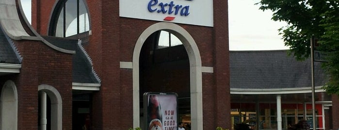 Tesco Extra is one of Taylor’s Liked Places.