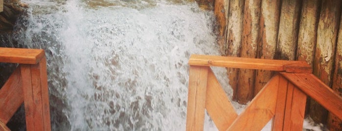 Водопад на Голубом озере is one of Posti che sono piaciuti a Oksana.
