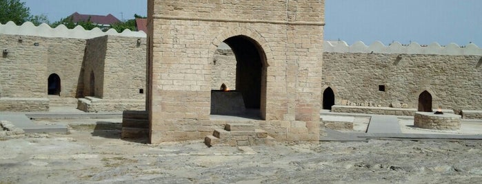 Atashgah Zoroastrian Fire Temple is one of Баку.