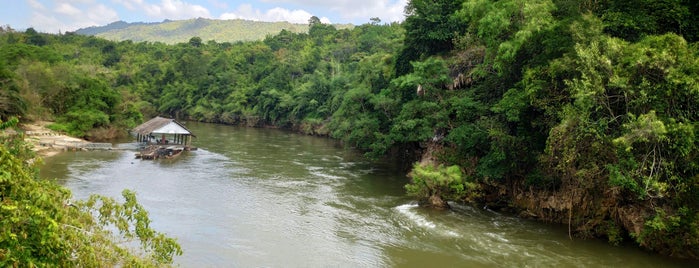 Rock Valley Hot Spring & Fish Spa is one of Tempat yang Disukai Meilissa.