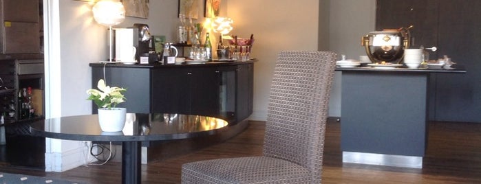 Executive Lounge is one of Lugares favoritos de Stephane.