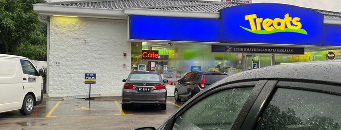 Petron is one of Must-visit Gas Stations or Garages in Ampang.