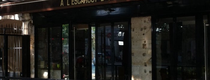 À l'Escargot d'Or is one of Paris.