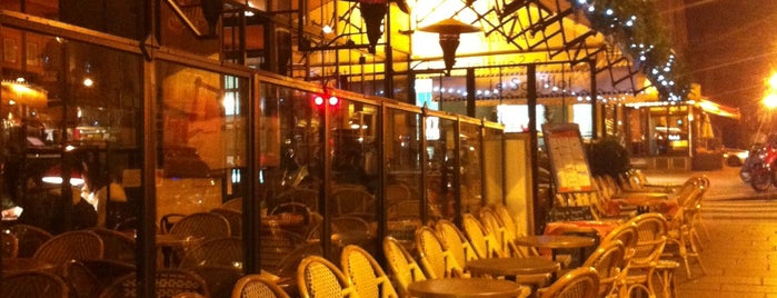 Café Le Soufflot is one of Paris.