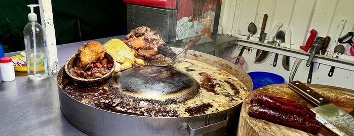 Tacos de Nativitas is one of Buenos lugares para comer.