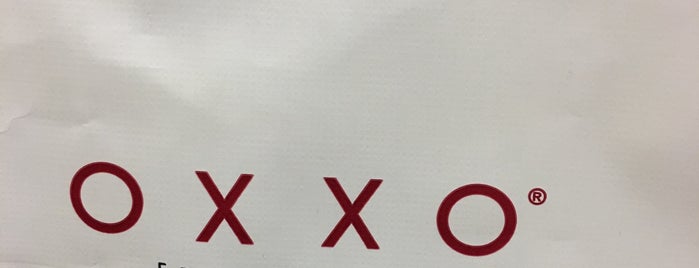 OXXO is one of Lieux qui ont plu à Özden.