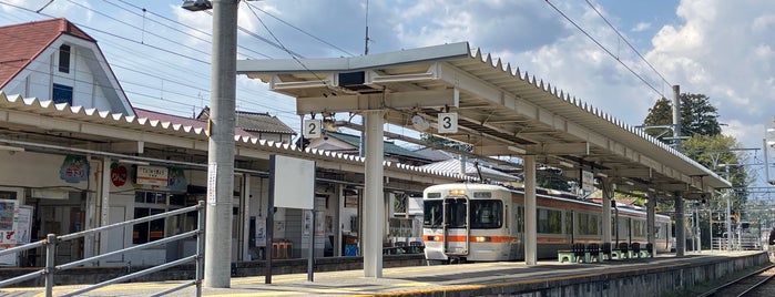 Tenryūkyō Station is one of JR 고신에쓰지방역 (JR 甲信越地方の駅).
