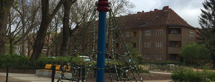 Spielplatz is one of Spielplatz Berlin.