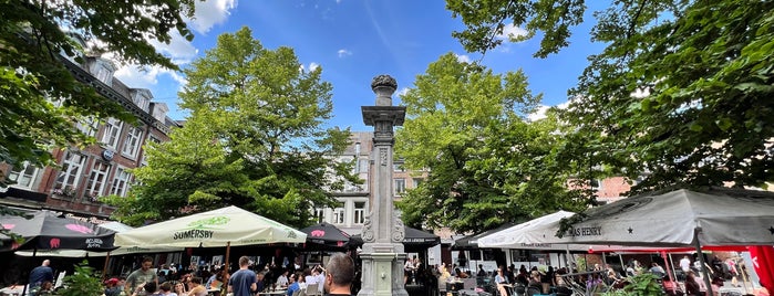 Place du Vieux is one of Namen🇧🇪.
