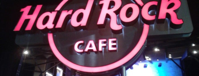 Hard Rock Cafe is one of Reference Places.