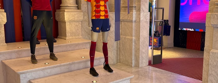Barça Store Canaletes is one of Barcelona.