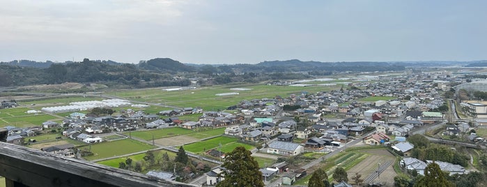 綾城・国際クラフトの城 is one of Kyushu.