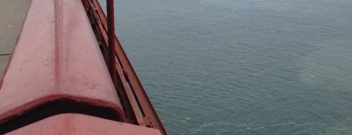 Golden Gate Bridge is one of Lugares favoritos de lino.