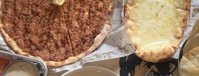 عجينة مريم is one of بيتزا +ايطالي.