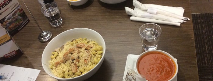 Noodles & Company is one of Work Lunch.