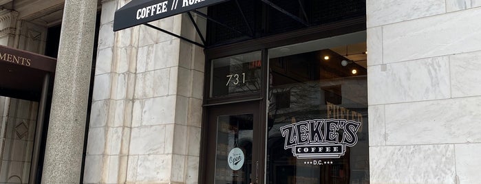 Zeke's Coffee is one of สถานที่ที่บันทึกไว้ของ Kimmie.
