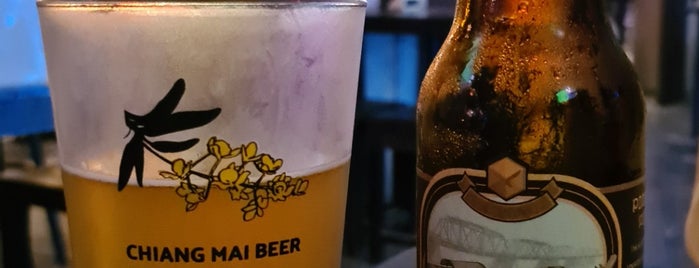 Rush Bar is one of Thai bars.