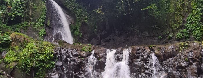pengibul waterfall is one of Bali ubud.