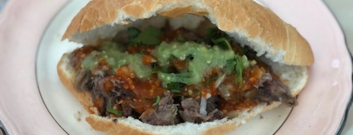 Tacos De Cabeza Y Barbacoa "La Hidalguense" is one of Siiiiiiii.