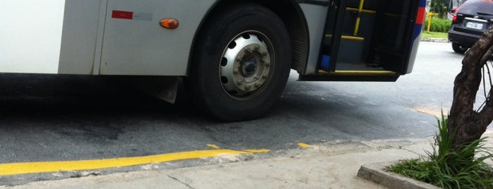 Ponto De ônibus is one of Vilhena1.