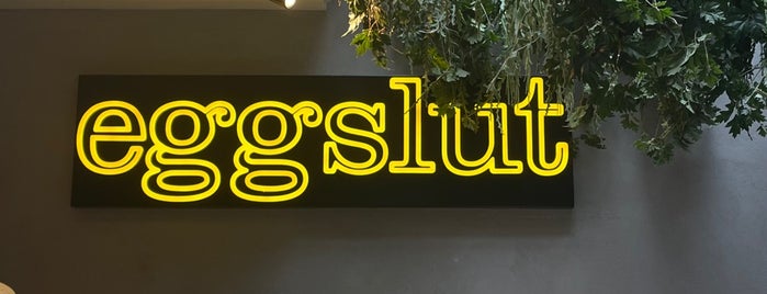 Eggslut is one of London Cafes.