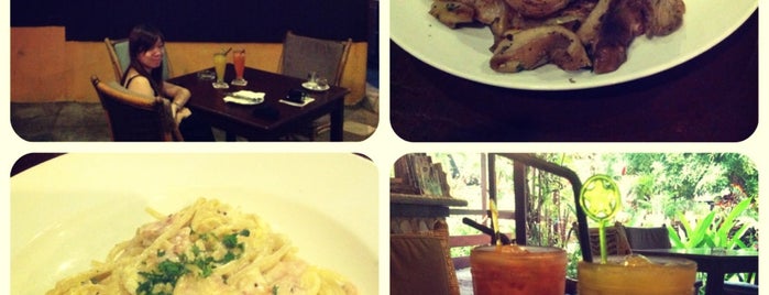 Sheela's Restaurant is one of Makan @ Utara #5.