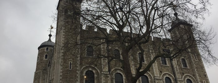 Torre di Londra is one of Posti che sono piaciuti a Marianne.