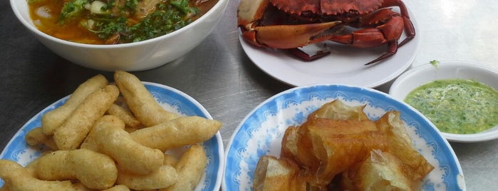 Bánh canh cua Tứ Ký 四記 is one of Danh sách quán Ăn.