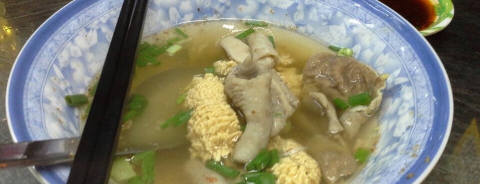 mì chỉ cá triều châu - 潮州魚线麵 is one of Danh sách quán Ăn.