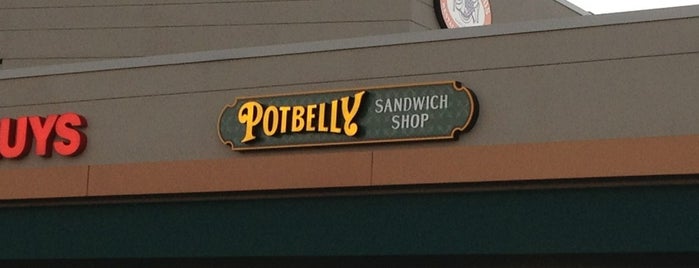 Potbelly Sandwich Shop is one of Tempat yang Disukai Steph.