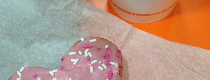 Dunkin' is one of The 9 Best Places for Texas Toast in Brooklyn.
