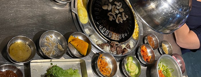 Daebak Korean BBQ is one of Chicago Trip.
