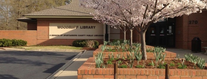 Woodruff Branch of Spartanburg County Public Library is one of Lugares guardados de Jeremy.