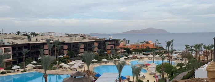 Savoy Resort Sharm El Sheikh is one of Tempat yang Disukai Nataliya.