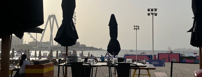 Retro Feasts Jumeirah Beach is one of Restaurants.