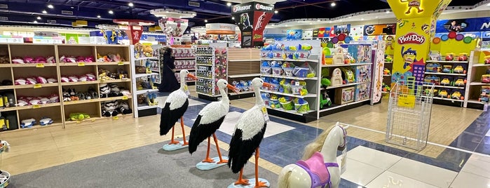Toys "R" Us is one of fun in jeddah.