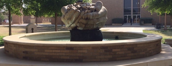 TTU - Headwaters Fountain is one of TTU Housing ACUHOI Intern Tour.