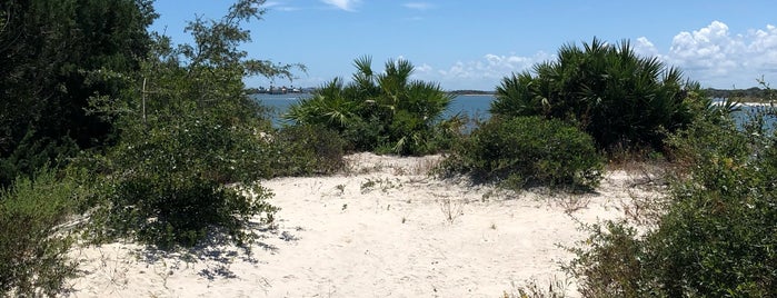 Fort Matanzas Overlook Trail is one of Kimmie's Saved Places.