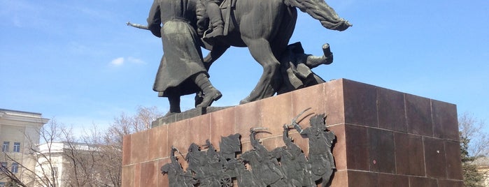 Памятник Первой конной армии is one of Ростов.