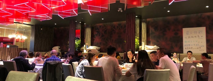 The Red Sichuan Cuisine 蜀宴 is one of Posti che sono piaciuti a FoodloverYYZ.