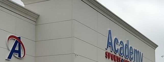 Academy Sports + Outdoors is one of Ron : понравившиеся места.