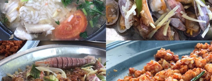 阿娇海鲜饭店 ( Sekinchan ) is one of Food.
