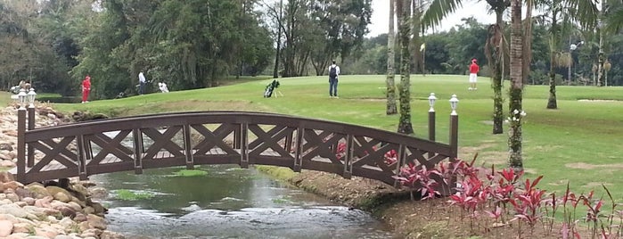 Joinville Country Club is one of Posti salvati di Deise.