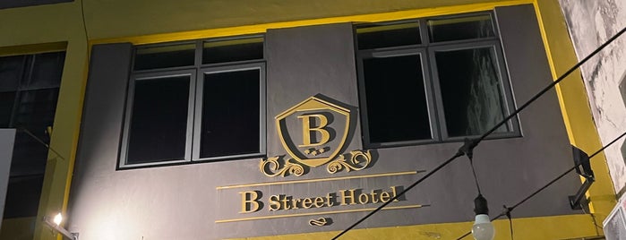 B Street Hotel is one of Hotels & Resorts #3.