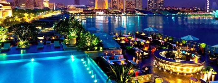 Lantern is one of Singapore Rooftop Bars.