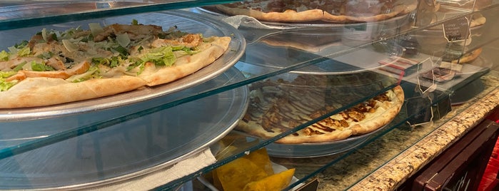 Joe's Pizzeria is one of NYC FOOD 🍥.