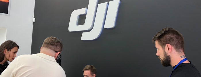 Fly Technology / DJI is one of Locais curtidos por Yaron.